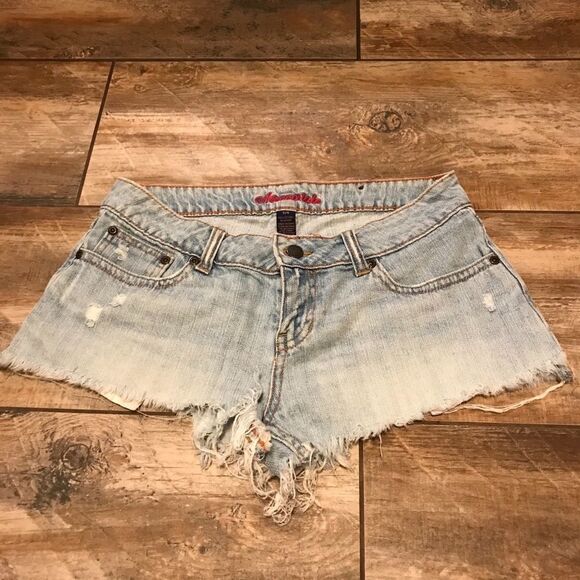 Aeropostale - Distressed Short Shorts (5/6) - Picture 1 of 3